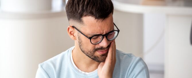 What to Do with a Broken Tooth Right Away